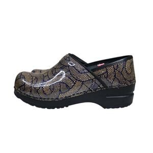 Sanita Women's EU37/US 6 Blue Yellow Patent Leather Clog